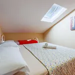 Lauschiges Nur 650 Meter Zum Mit Meerblick, Privatparkplatz, Waschmaschine Apartament Crikvenica