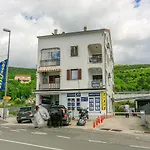 Lauschiges Nur 650 Meter Zum Mit Meerblick, Privatparkplatz, Waschmaschine Apartament *